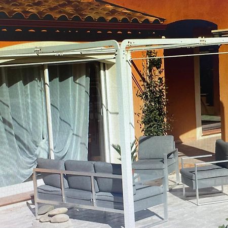 Les Lavandes Bed and Breakfast Alleins Buitenkant foto